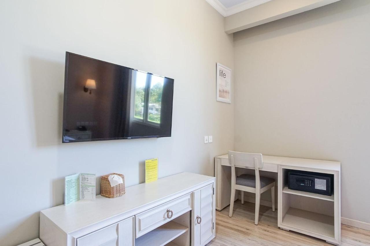 Hotel Villa Emitta Tomohon Eksteriør billede