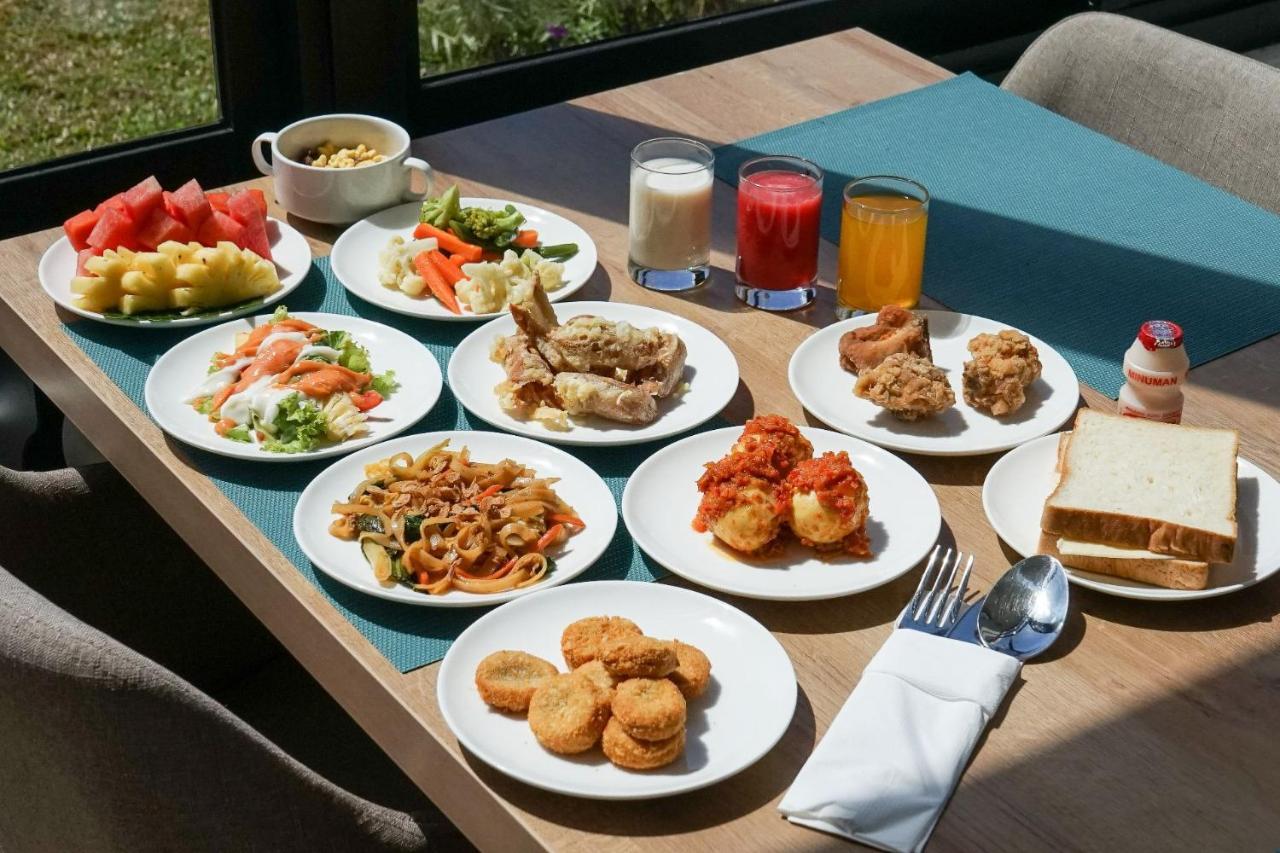 Hotel Villa Emitta Tomohon Eksteriør billede
